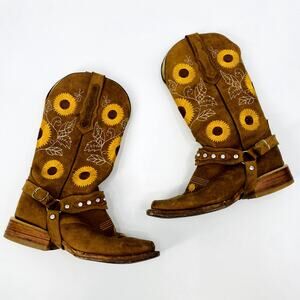 Handmade Vereda Sunflower embroidered Cowboy Boots